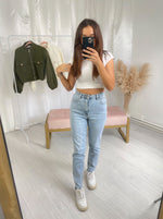 Jean mom fit